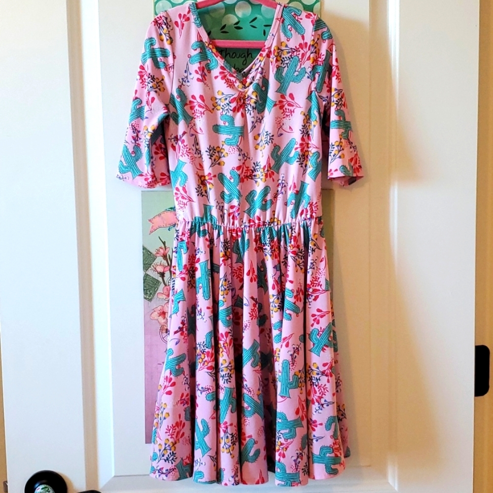 Girl's Dot Dot Smile dress